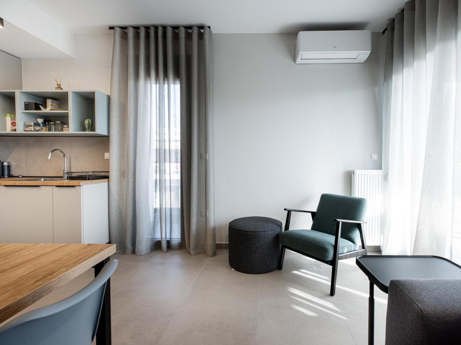 Cozy Apartment In Kalamaria, Thessalonique Extérieur photo